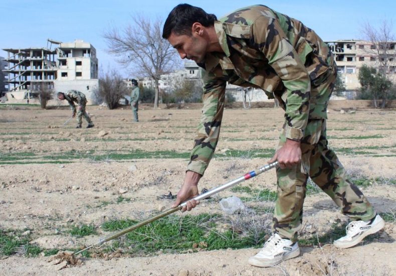 Syrians returning home 'horribly vulnerable' to landmines